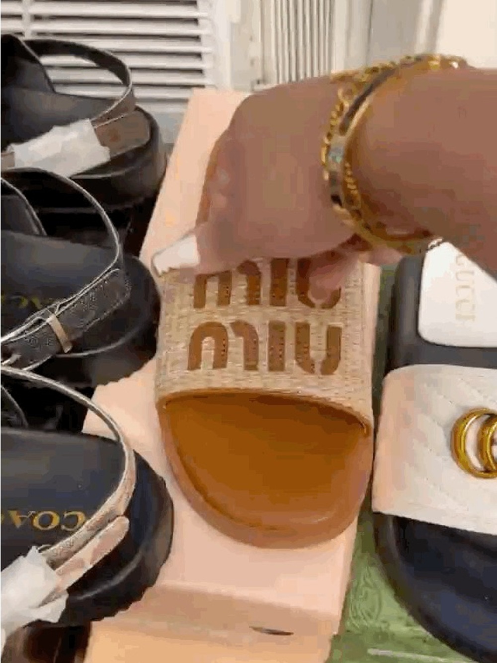 Miu Miu Tan and Cream Woven Slide Sandals - Picture 2 of 3